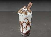 NEW KİNDER BUENO SHAKE