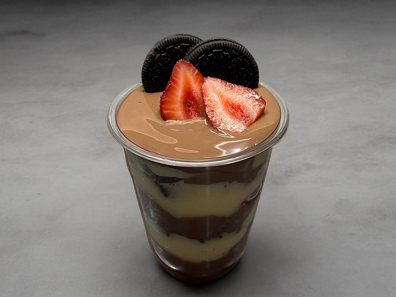 ÇİLEKLİ OREO CUP - 