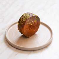 Antep Fıstık Dolgulu Roll Kruvasan