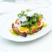 Avocadolu Scramble Egg