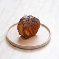 Çikolata Dolgulu Roll Kruvasan