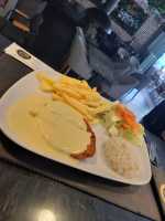 Köri Soslu Schnitzel