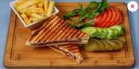 Sucuklu Kaşarlı Kare Tost