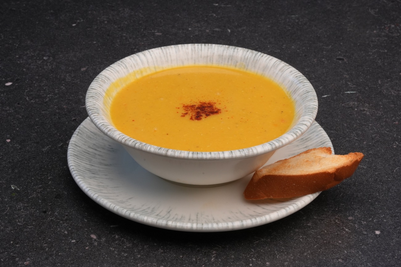شوربه العدس