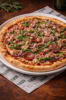 Pizza Tonno