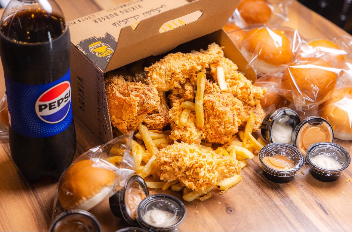 كنتاكي 9 قطع