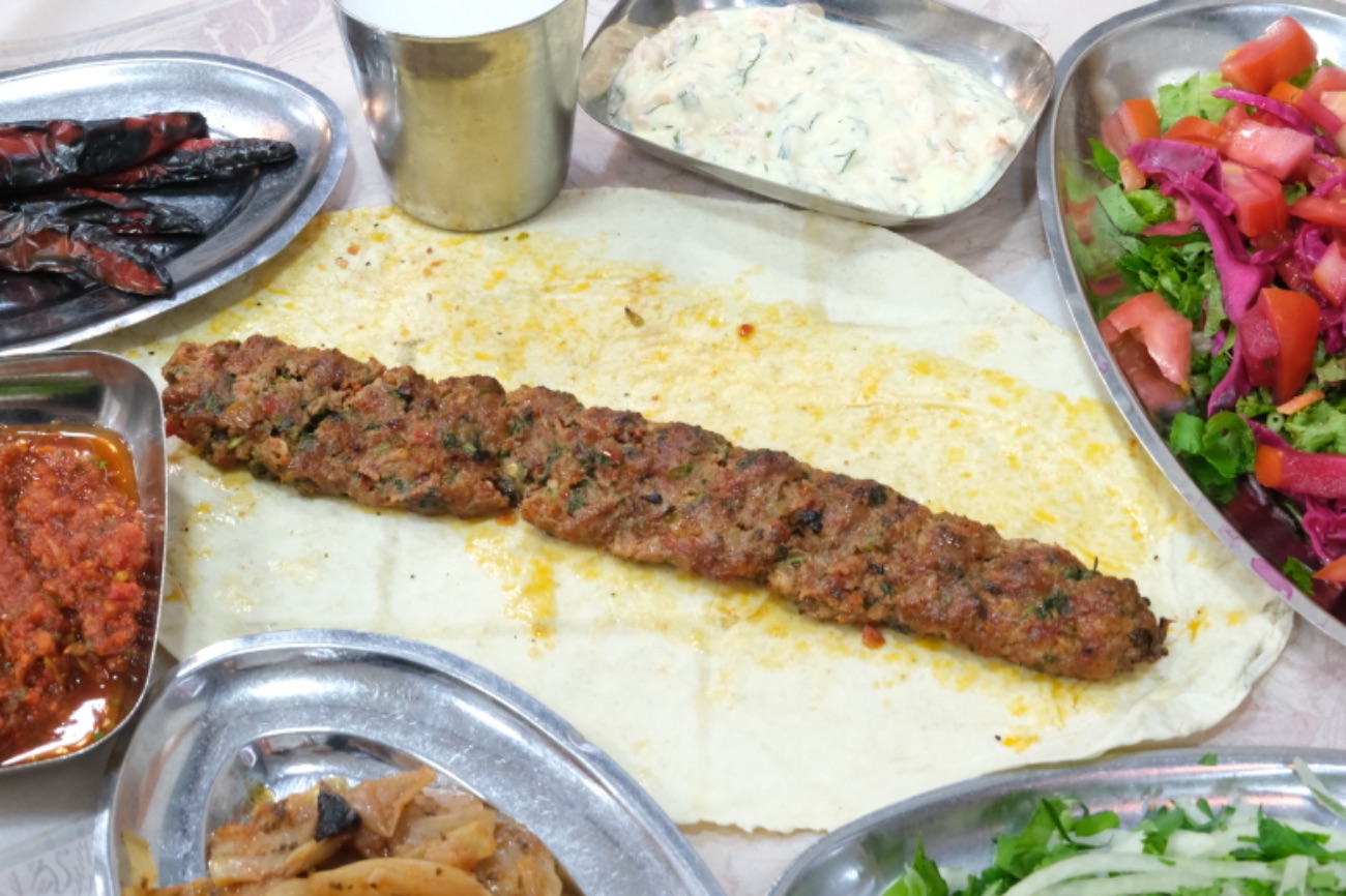 TERBİYELİ KEBAP - 
