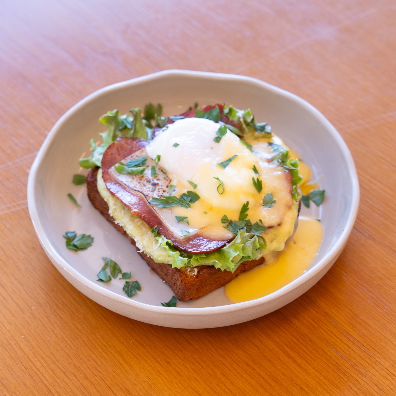 Egg Benedict - 