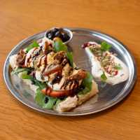 FOCCACİO EKMEK ÜSTÜ