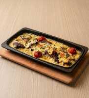CHEDDAR PEYNİRLİ FÜME ANTRİKOT