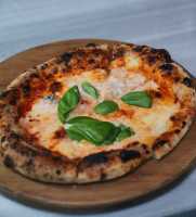 Suda Mozarella Pizza