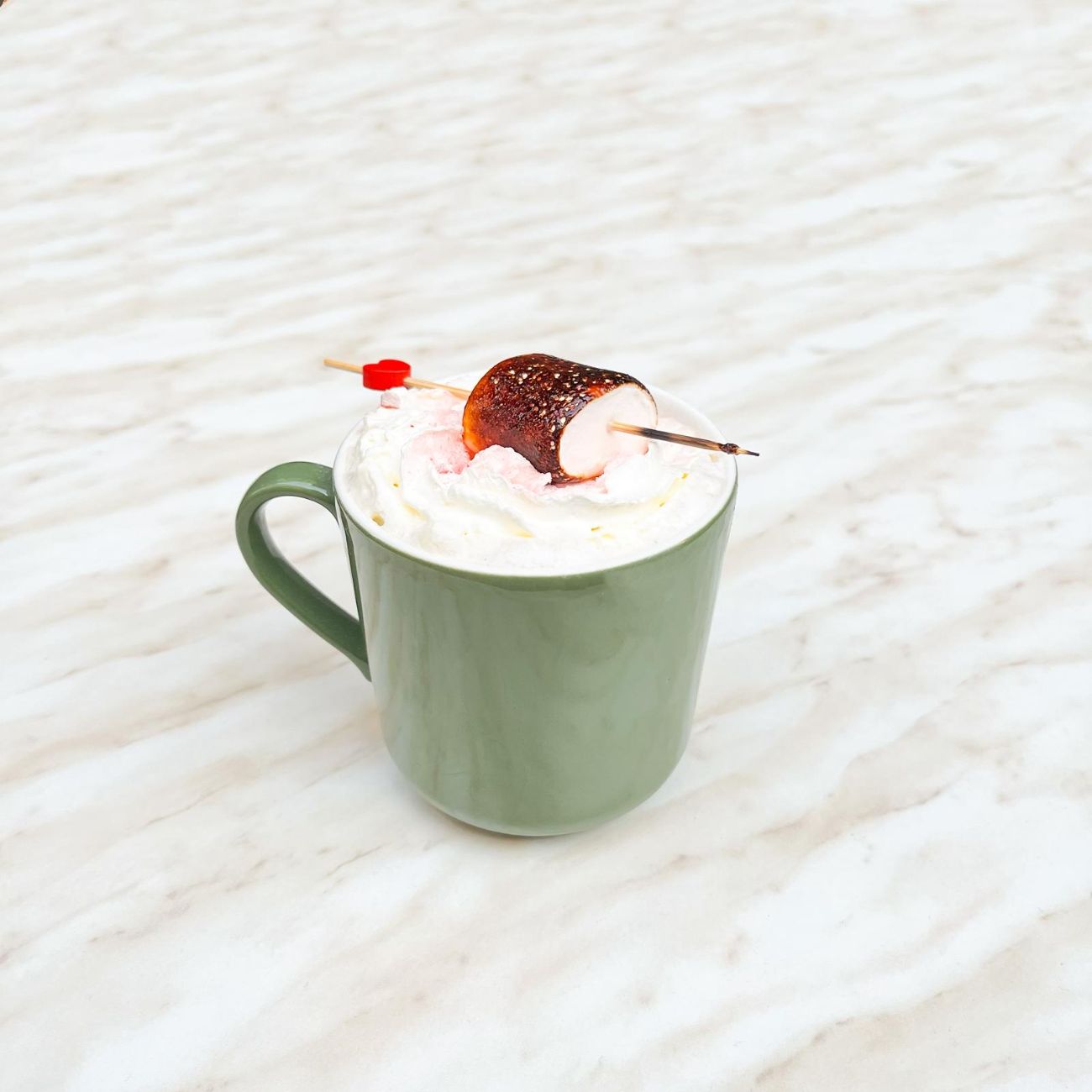 Frambuazlı Sıcak Beyaz Çikolata - 