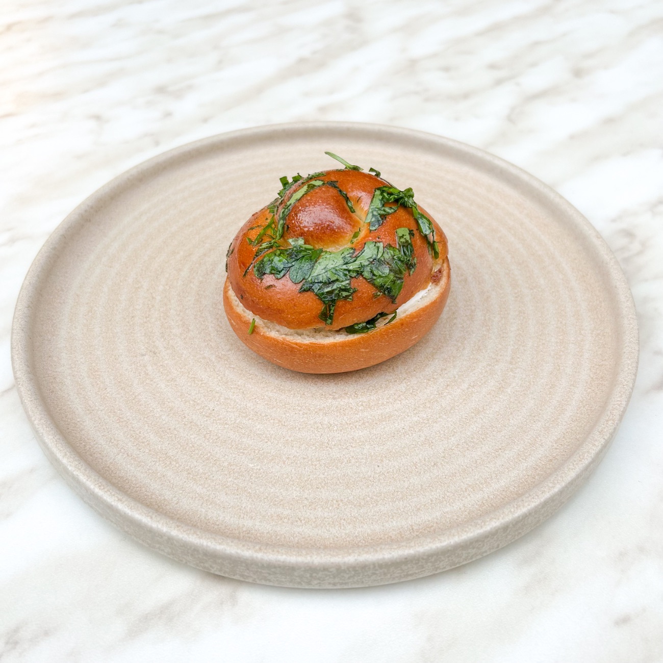 Sarımsaklı Ekmek - Labne.