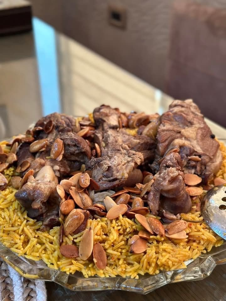 اجنحة على التمن