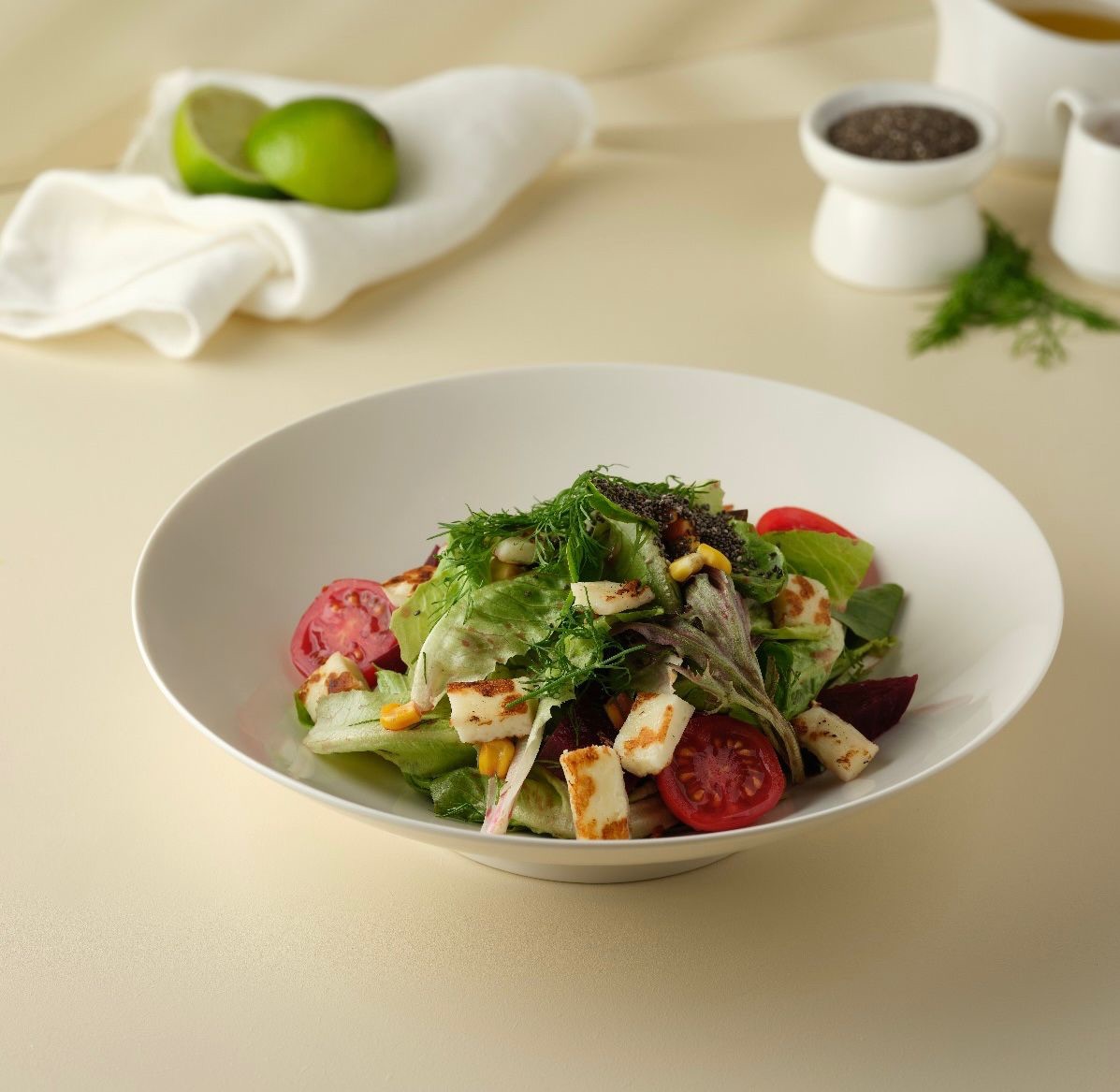 Hellimli Kırmızı Pancar Salatası