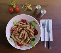 SICAK TAVUK SALATA