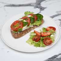 Mozarella Caprese Ekmeküstü