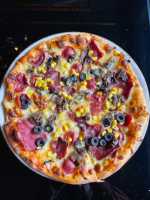 Şarküteri Pizza