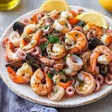 DENİZ MAHSÜLLERİ SALATA  250 GR - 