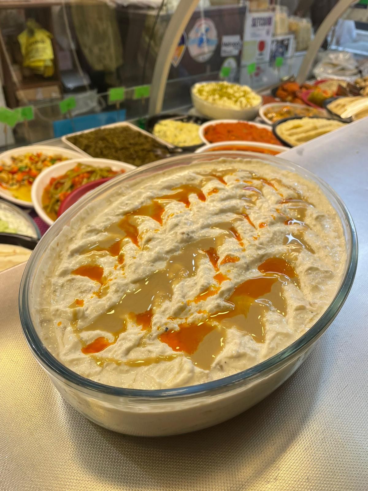 Mütebbel (250) GR - Közlenmiş patlıcan,sarımsak,tahin,yoğurt ve baharatlar.