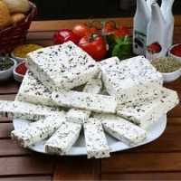 VAN OTLU PEYNİR   250 GR