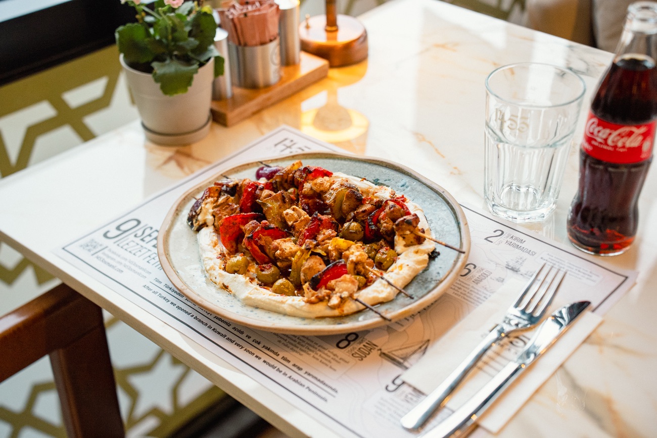 TİKA SOSLU TAVUK ŞİŞ