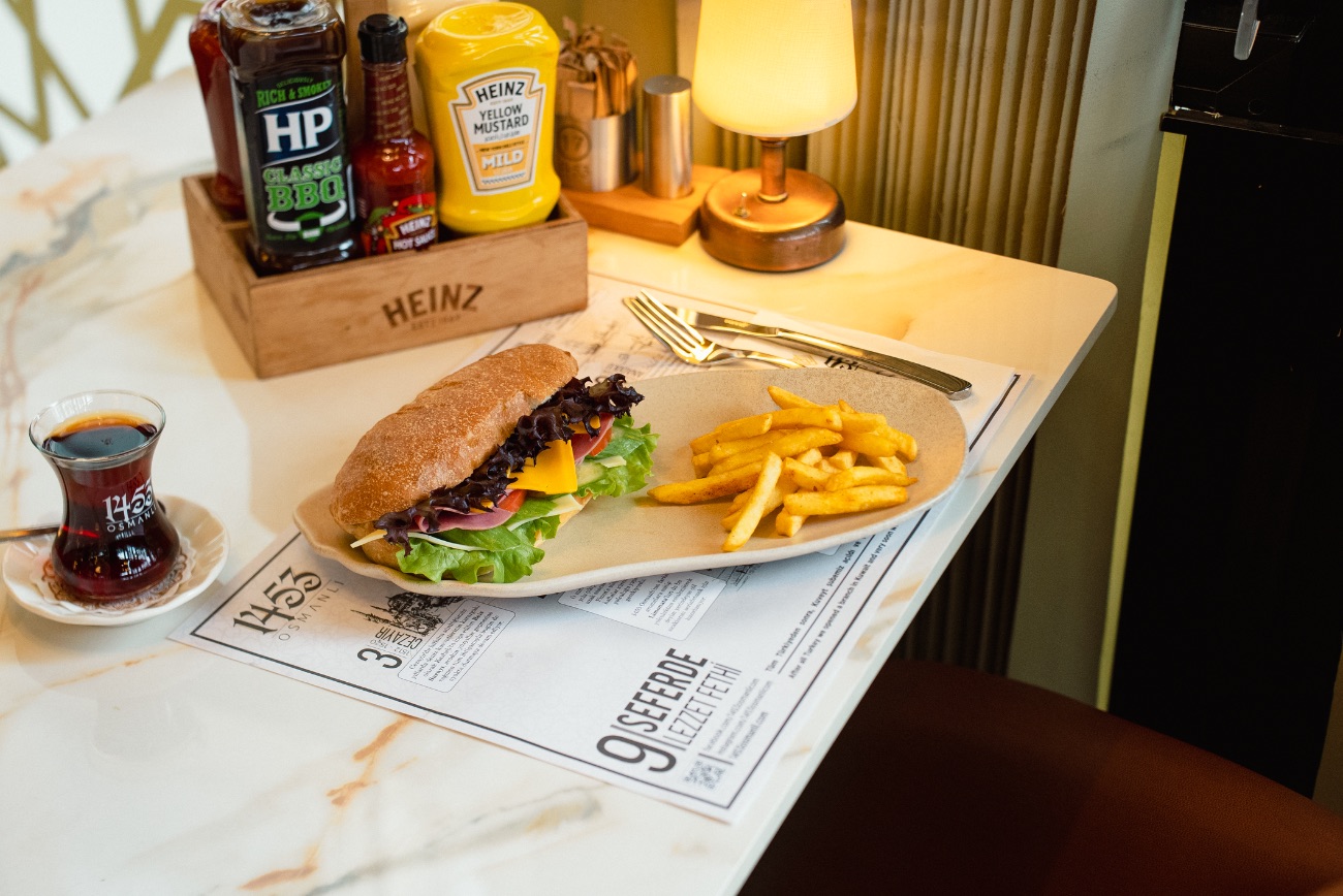 DANA JAMBON SANDVİÇ