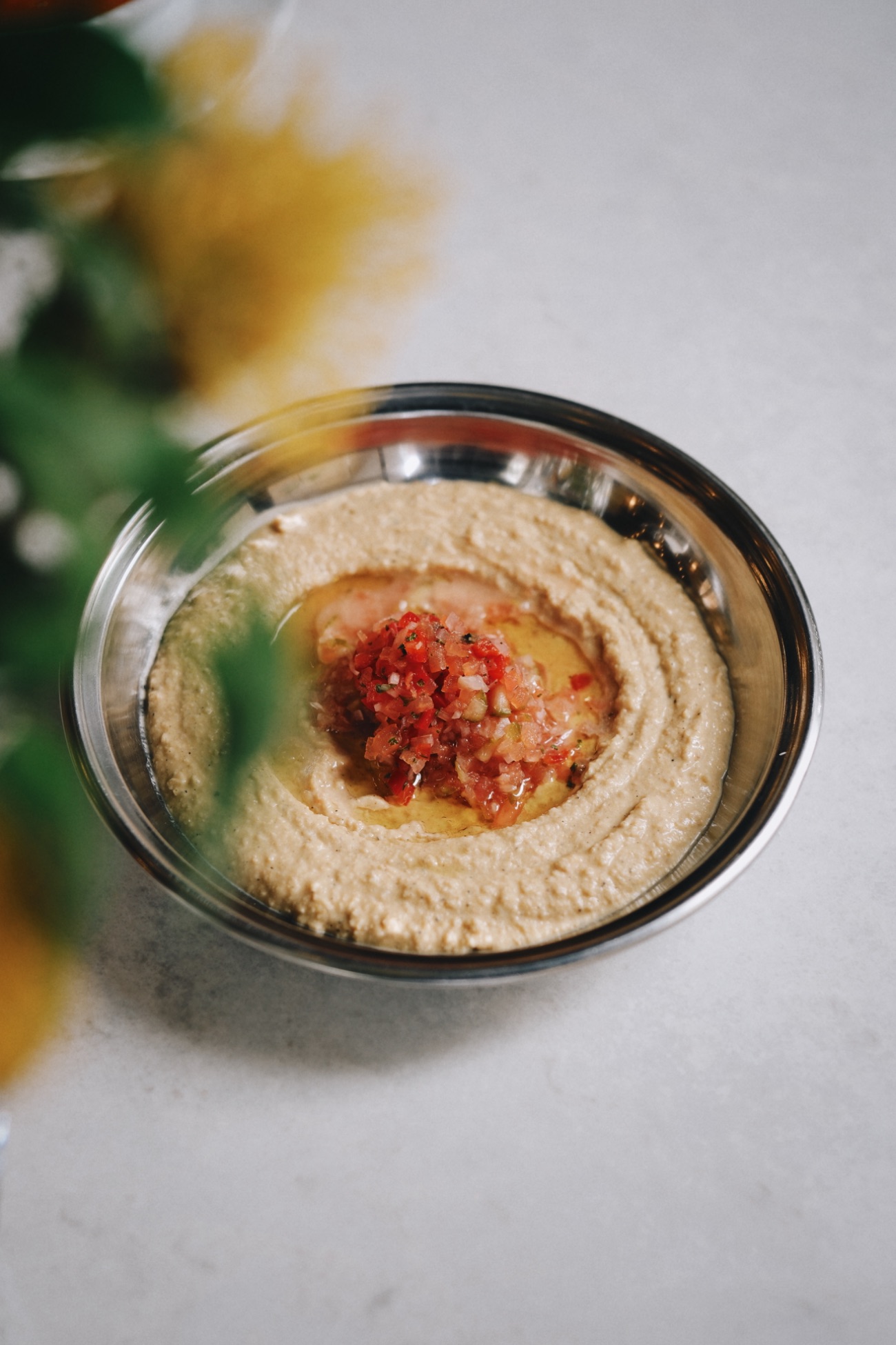 Humus Tabağı - humus, salsa, datça zeytinyağı