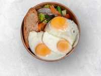 3 بيضات بأي طريقة