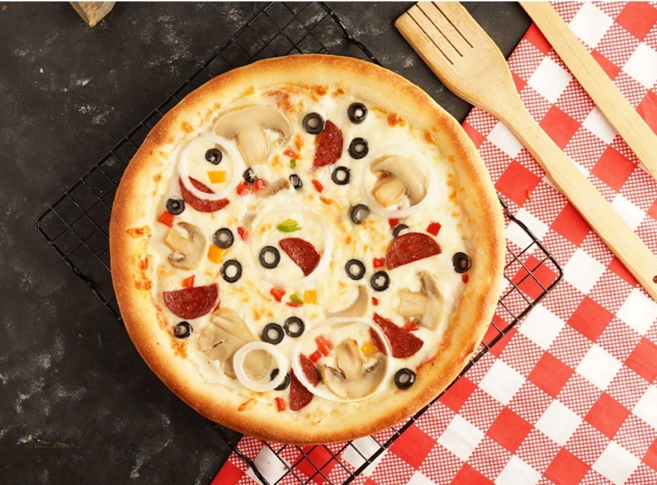 بيتزا بيبروني الخضار