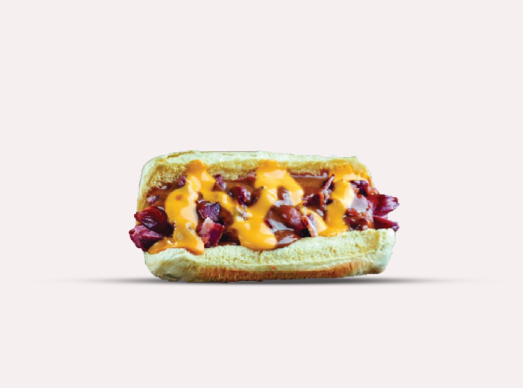 نقانق مدخن - نقائق لحم مشوية مضاف اليها خلطة جبنة الشيدر, لحم مقدد بالاضافة الى صلصة مدخنة