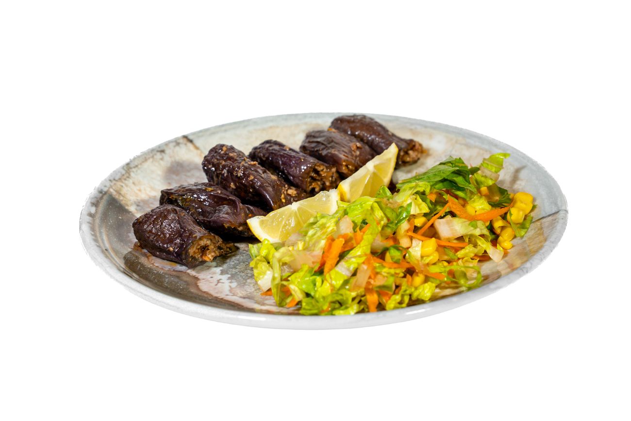 Patlıcan Dolması - Antep usulü, baharatlı, sumaklı kuru dolma.