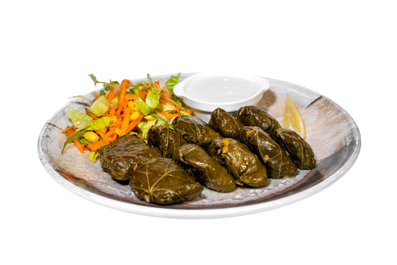 Tekirdağ Sarması - Kırmızı mercimekli iç harç ile hazırlanan yaprak sarması. Trakyada bayramlarda yapılan geleneksel bir yemek