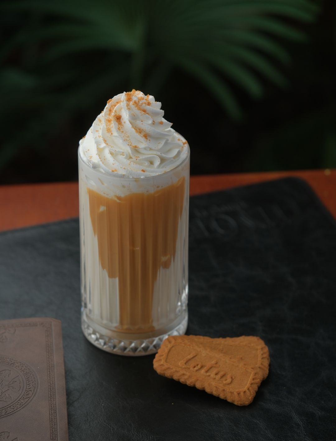 ميلك شيك لوتس - 