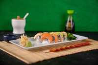 Rainbow Roll (8 Adet)
