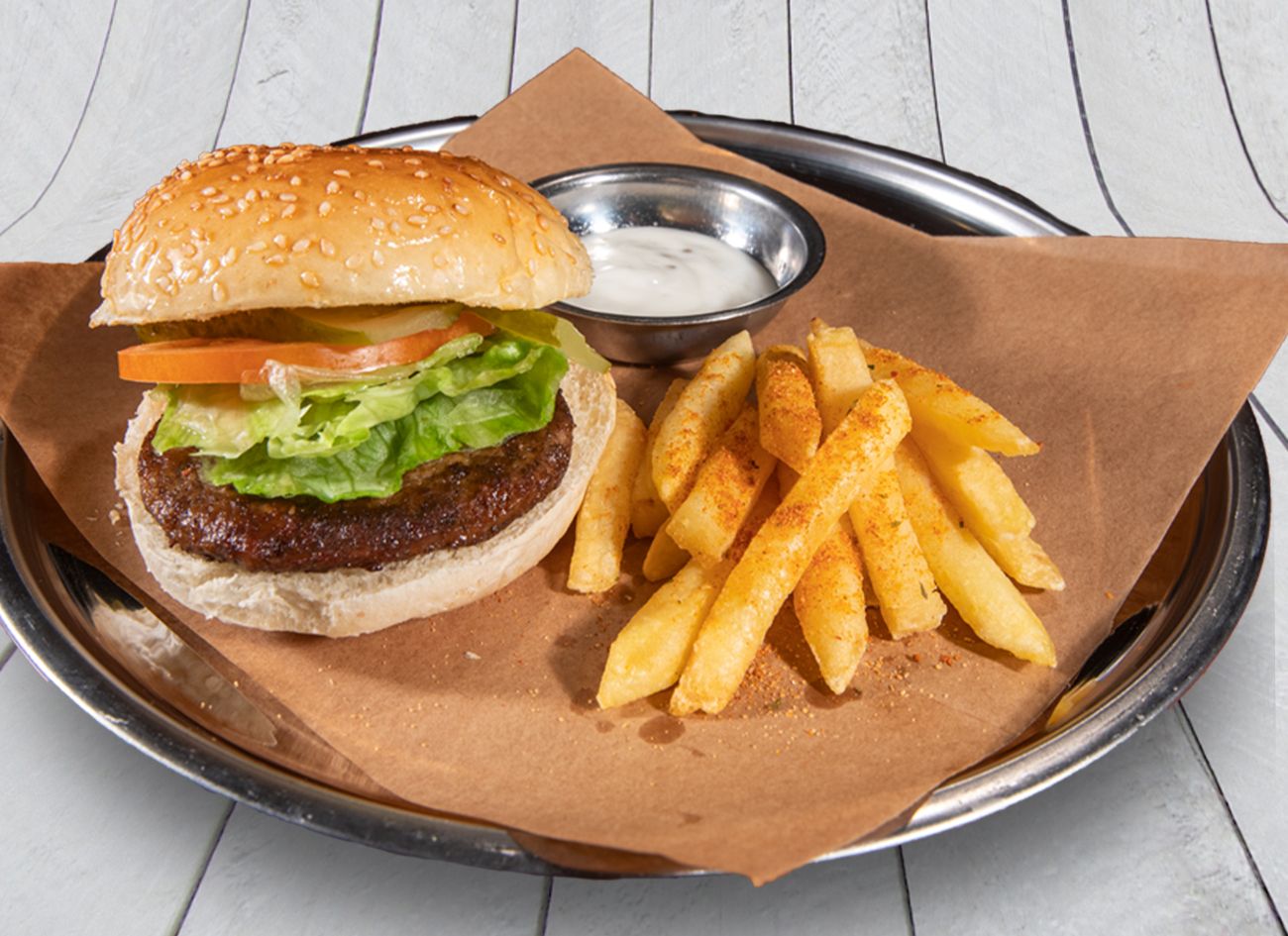 Midi Burger 45 Gr + Cips - Paket ürün olduğu için görsel farklılık gösterebilir.
