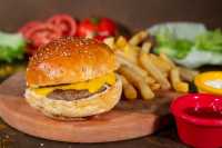 Cheddar Cheeseburger 90 Gr + Cips