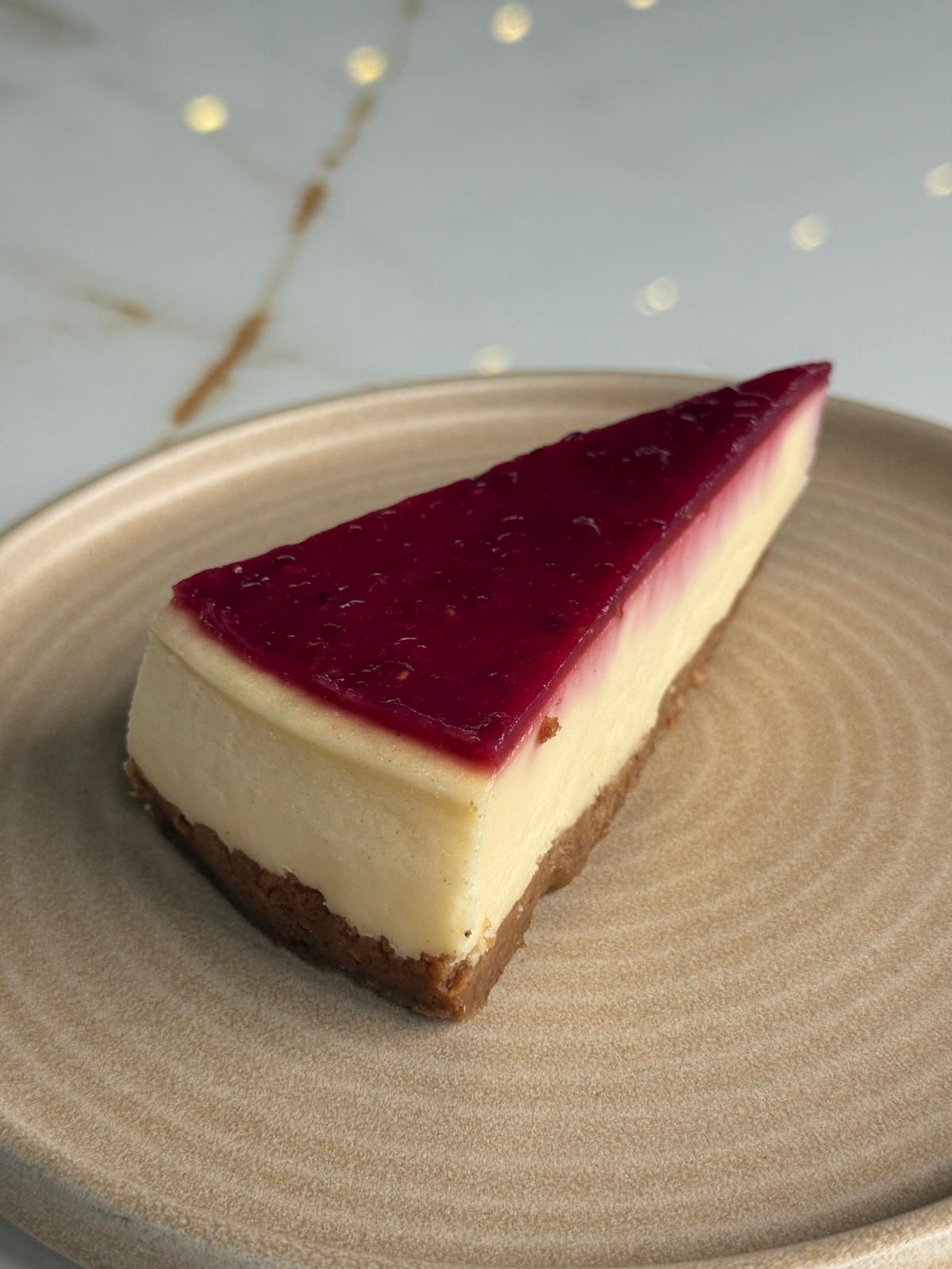 FRAMBUAZLI CHEESECAKE - 