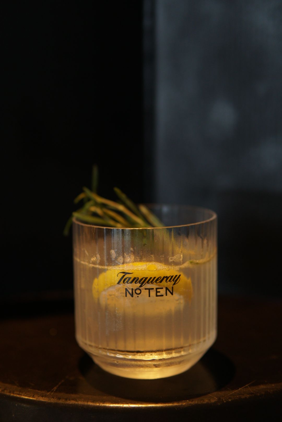GIN AND TONIC - 