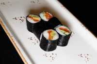 Sake Avokado Maki