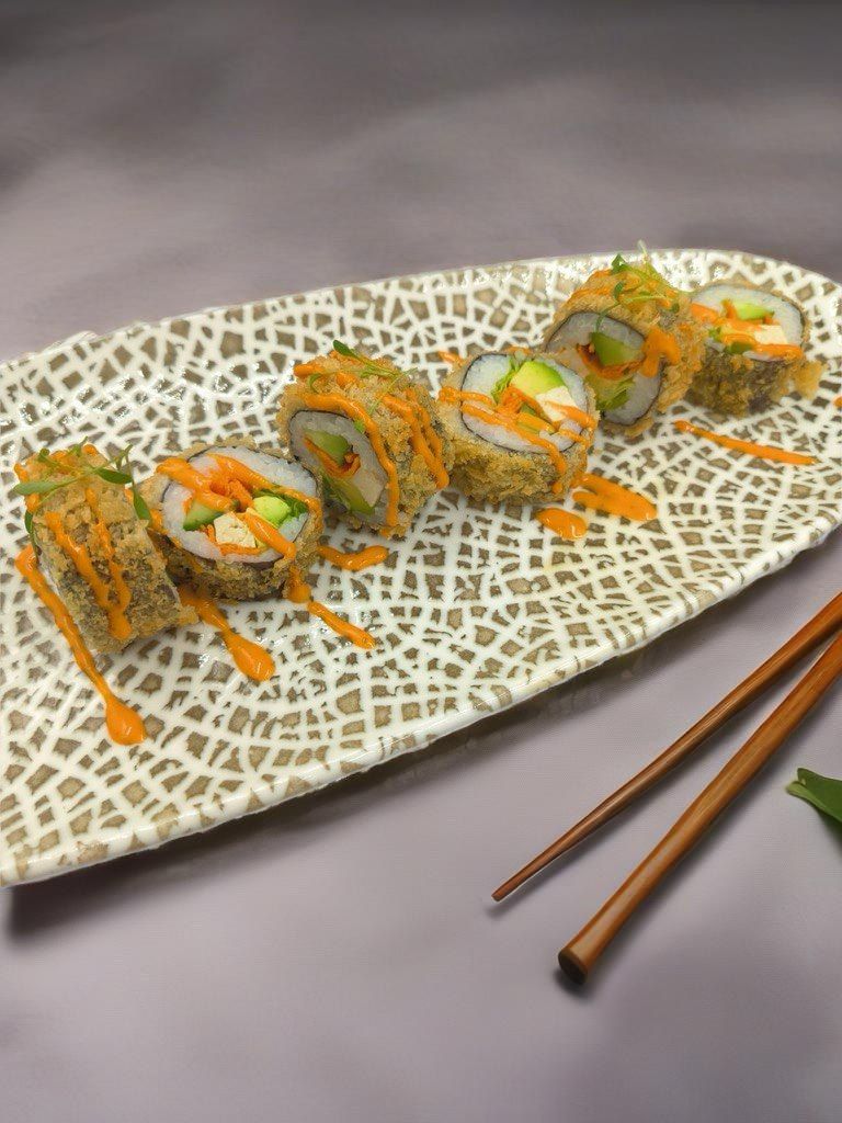Hot Vegetarian Roll-8pcs - Hot Vegetarian Roll – A fresh and satisfying roll with tofu cheese, cucumber, avocado, carrot, and lettuce wrapped around seasoned rice