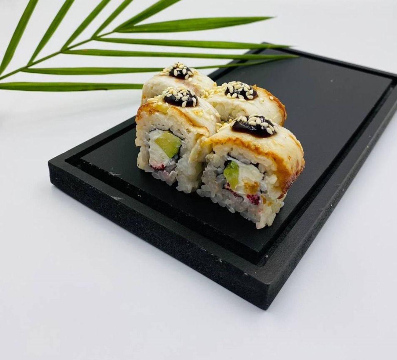 Philadelphia Eel-8 pcs - Philadelphia Eel – A flavorful roll with tender eel, creamy avocado, cream cheese, caviar, , nori , unagi sauce, wrapped around seasoned rice