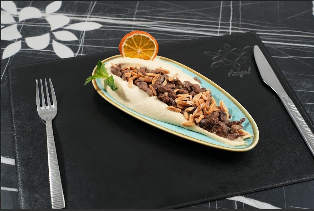 حمص باللحمة