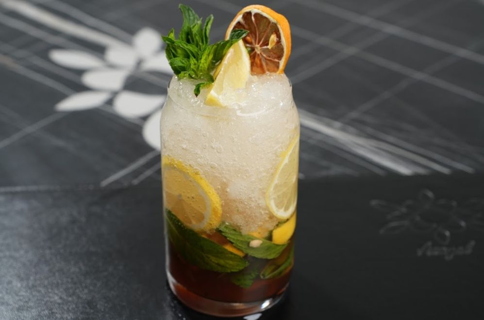 موهيتو آيس تي ليمون