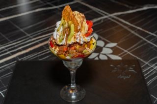 سلطة الفواكه بالنوتيلا