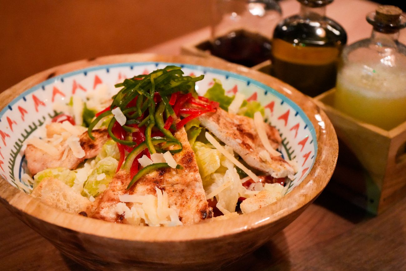 Caesar Salad - Yeşillik, Kruton, Parmesan Peyniri, Özel Sezar Sos