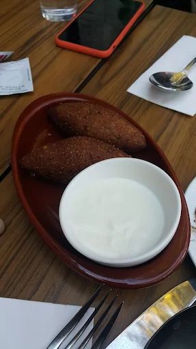 İçli Köfte - Kızarmış iki adet (ceviz,yumurta ve gluten içerir)