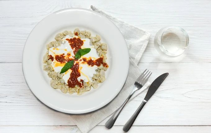 Kayseri Mantısı - YARIM PORSİYON             (gluten ve yumurta içerir)                                                              390₺