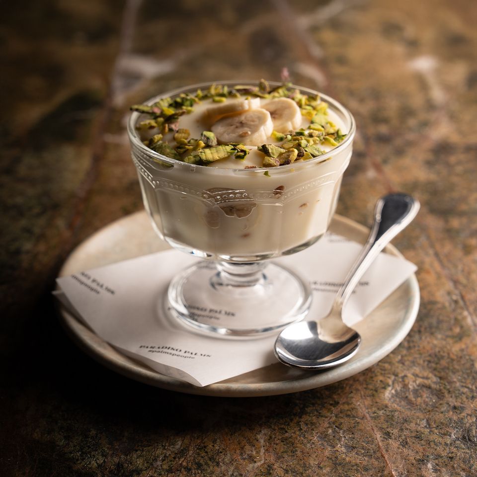 Muzlu Magnolia - Muz, vanilyalı pastacı kreması, krema, bisküvi kıtırı