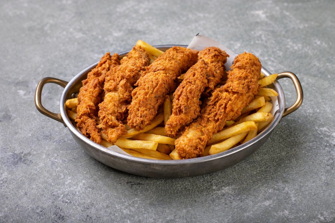 Çıtır Tavuk - Patates kızartması, acılı çiftlik sos